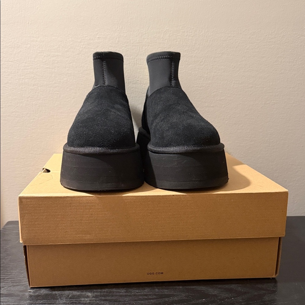 Ugg Classic Mini Dipper - Picture 4 of 8